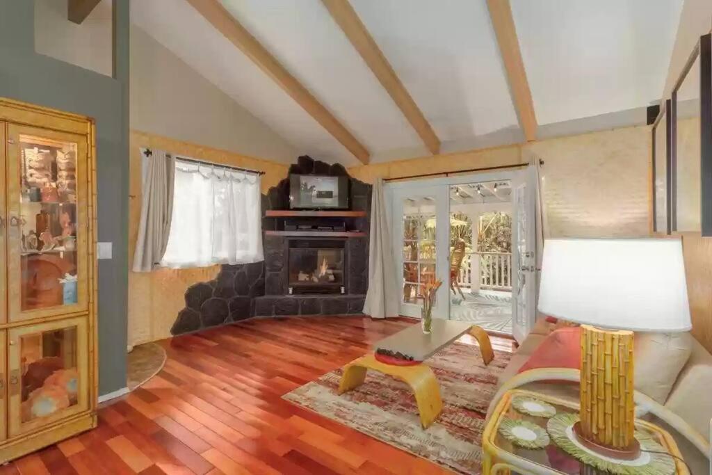 Hau'Oli Place Tiki Cottage In וולקנו מראה חיצוני תמונה